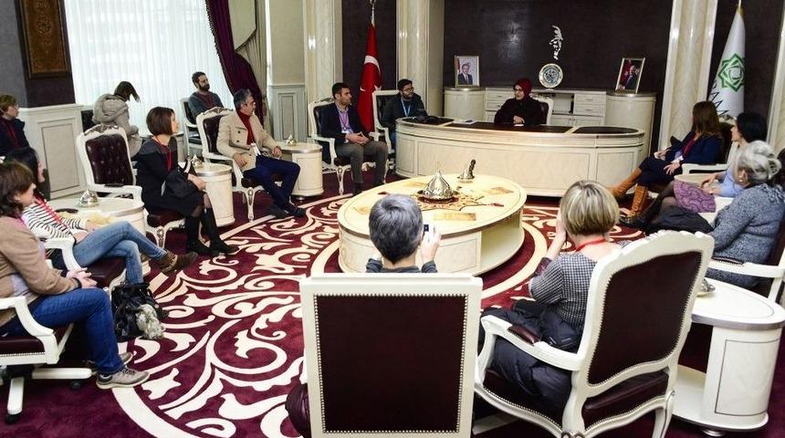 Başkan Toru, Yabancı &Ouml;ğretmenleri Ağırladı