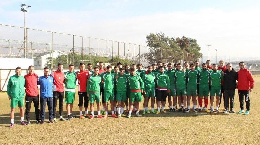 Karşıyaka Teknik Direkt&ouml;r&uuml; Halim Okta: &ldquo;son &Uuml;&ccedil;ten M&uuml;mk&uuml;n Olduğunca Kurtulmak İstiyoruz&rdquo;