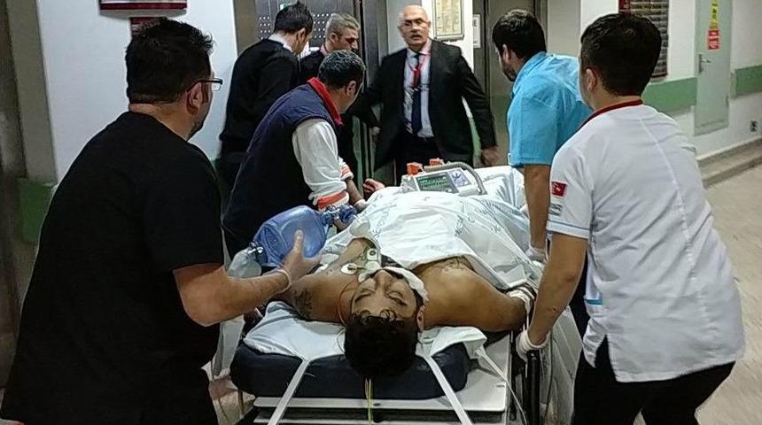 Bı&ccedil;aklı Saldırıda Ağır Yaralandı