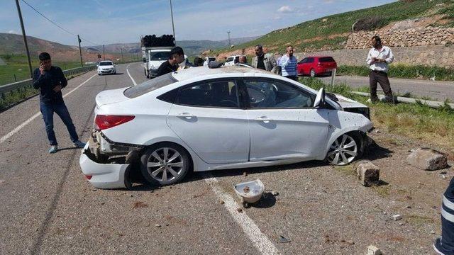 Siirt’te Trafik Kazası: 2 Yaralı