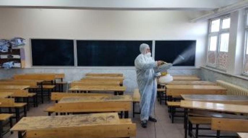 Afyonkarahisar&rsquo;da 147 Eğitim Kurumu Dezenfekte Edildi