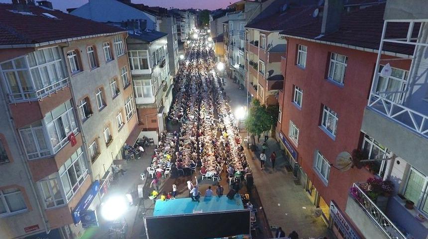 Ramazan Ayının Bereketi Ve Coşkusu Gaziosmanpaşa&rsquo;da Dolu Dolu Yaşanıyor