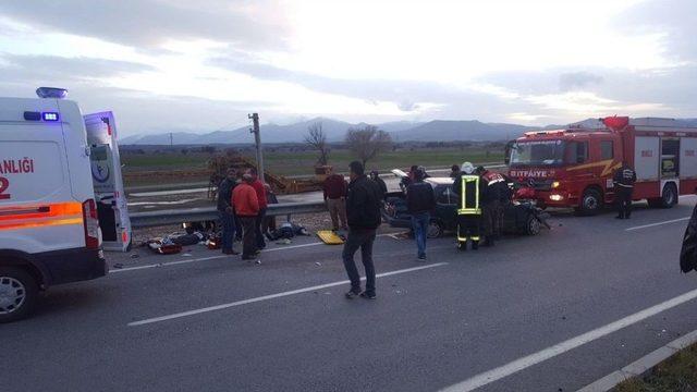 Acıpayam’da Trafik Kazası: 1 Ölü, 1 Yaralı