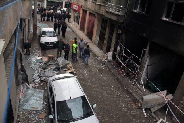 Giresun’da Yangının Neden Olduğu Patlama Sokağı Savaş Alanına Çevirdi