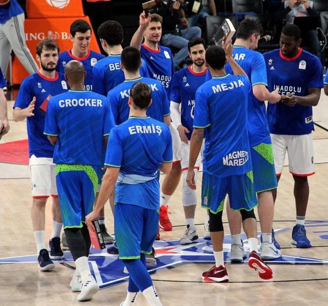 Tahincioğlu Basketbol S&uuml;per Ligi: Anadolu Efes: 87 - Tofaş: 79