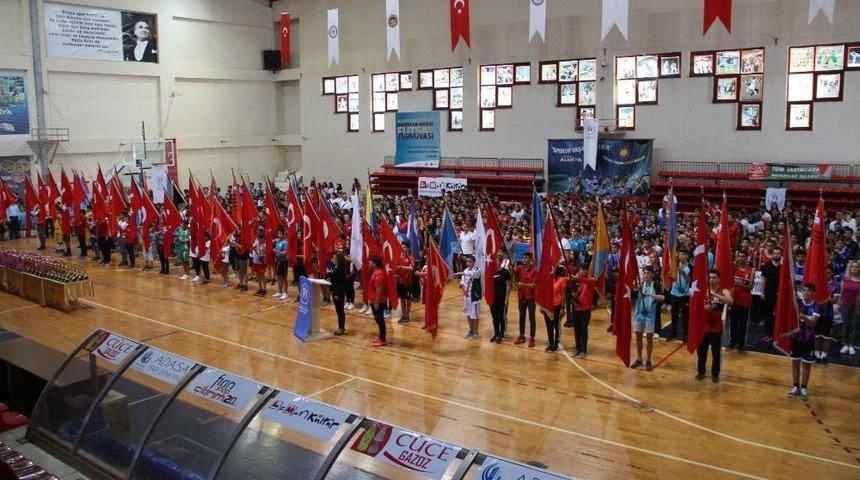 Alanya&rsquo;da Okul Sporları &Ouml;d&uuml;l T&ouml;reni Yapıldı