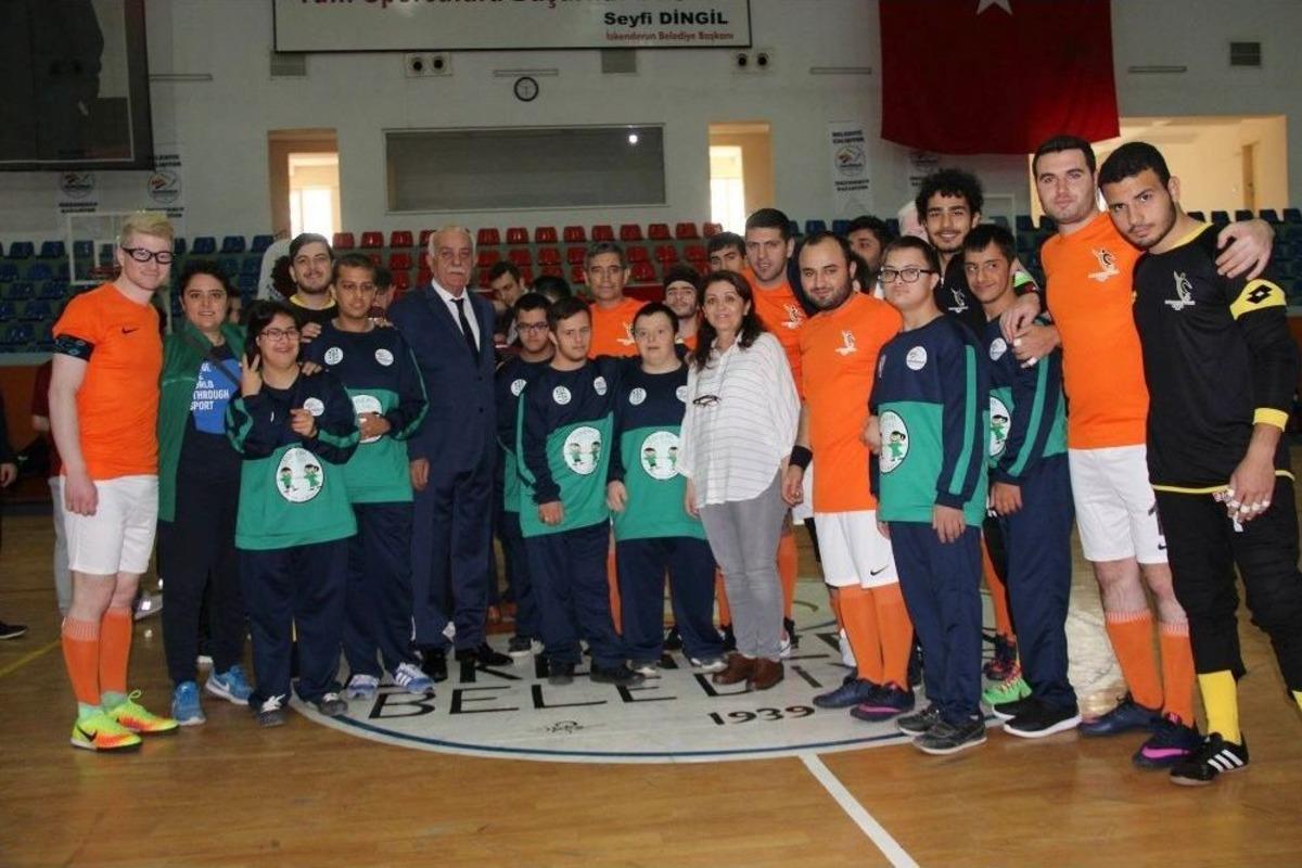 Yenimahalle İkincilik K&uuml;rs&uuml;s&uuml;nde