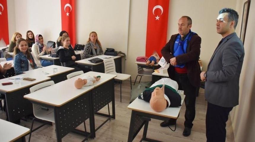 Uygulamalı İlk Yardım Eğitimi Başvuruları Başladı