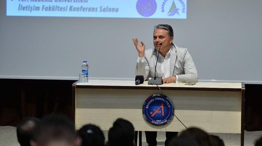 Başkan Uysal, &Ouml;ğrencilerle Bir Araya Geldi