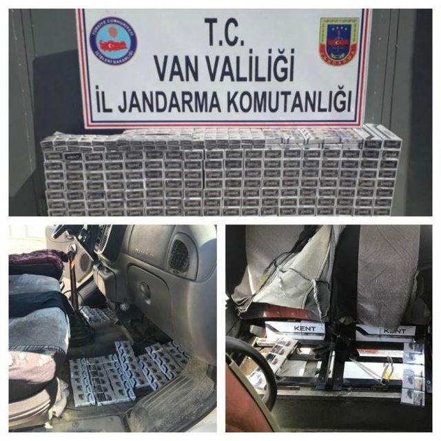 Jandarma, Bir Minibüste 3 Bin 220 Paket Kaçak Sigara Ele Geçirdi
