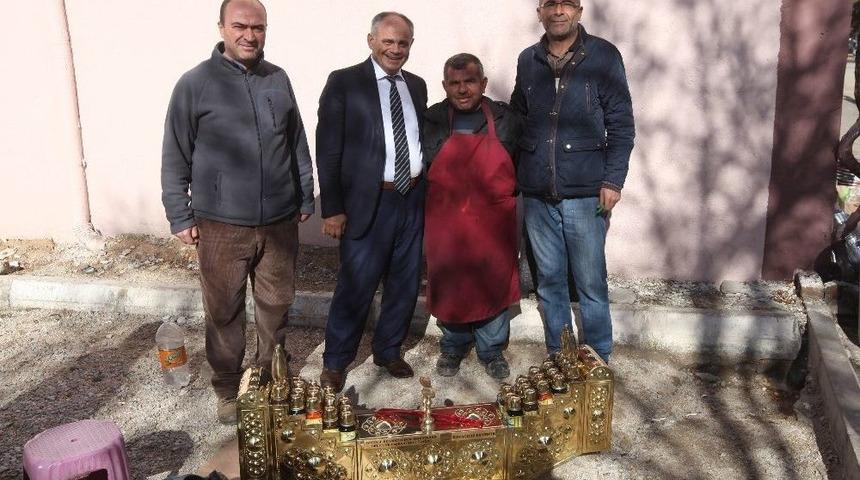 Başkan &Ouml;zt&uuml;rk&rsquo;ten Kandil Hediyesbi