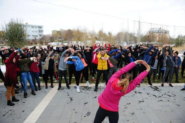 Van Yyü’de ‘aktif Kampüs’ Etkinliği