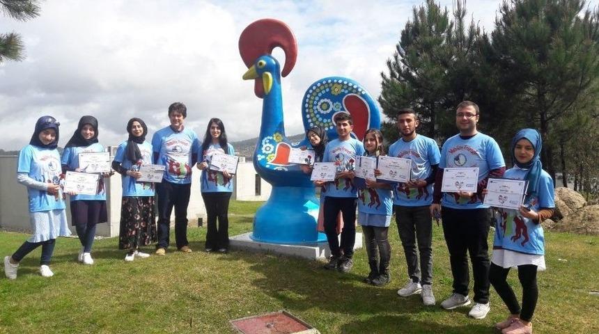 Yurtdışına Giden &Ouml;ğrenciler İl&ccedil;eye D&ouml;nd&uuml;