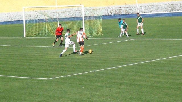 U-15 Futbol Şampiyonası Osmaniye’de Başladı