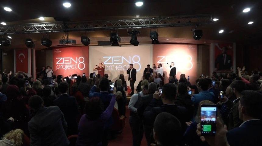 D&uuml;nyaca &Uuml;nl&uuml; Diyet Ve Fitness Uzmanı T&uuml;rkiye&rsquo;ye Geldi