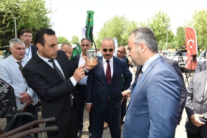 Belediye Başkanı Atv Aracına Bindi, Böceklerle Böyle Mücadele Etti G3