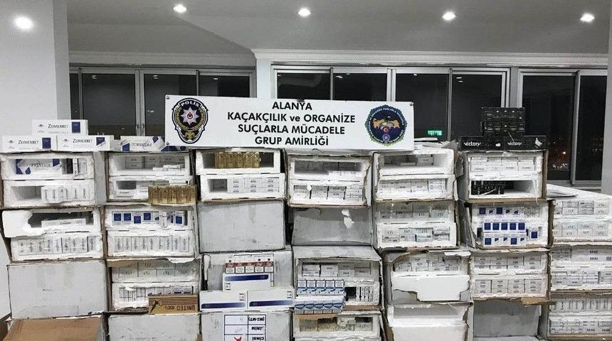 Alanya&rsquo;da 54 Bin 400 Ka&ccedil;ak Sigara Ele Ge&ccedil;irildi