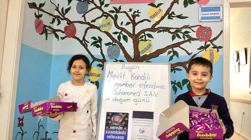 G&ouml;me&ccedil;&rsquo;te &Ccedil;ocukların Kandil Sevinci