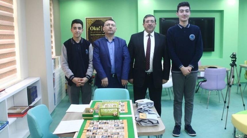 Fen Lisesi &Ouml;ğrencileri Divan Edebiyatını Sevdirmek İ&ccedil;in Tasarladı