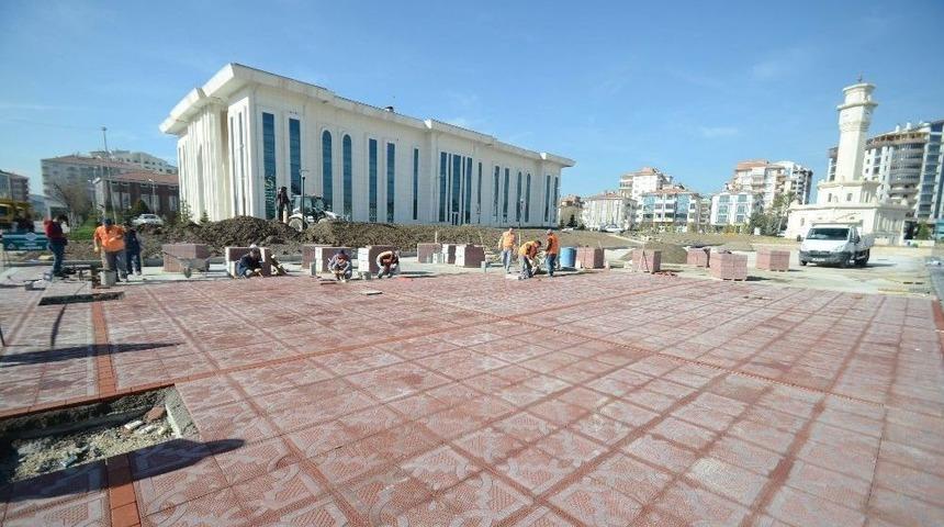 Sel&ccedil;uklu Meydanı &Ccedil;alışmasında Sona Gelindi