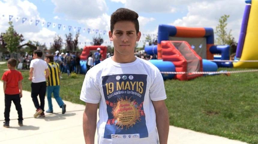 Altındağlı &Ccedil;ocuklar, 19 Mayıs Atat&uuml;rk&rsquo;&uuml; Anma Gen&ccedil;lik Ve Spor Bayramını Kutladı