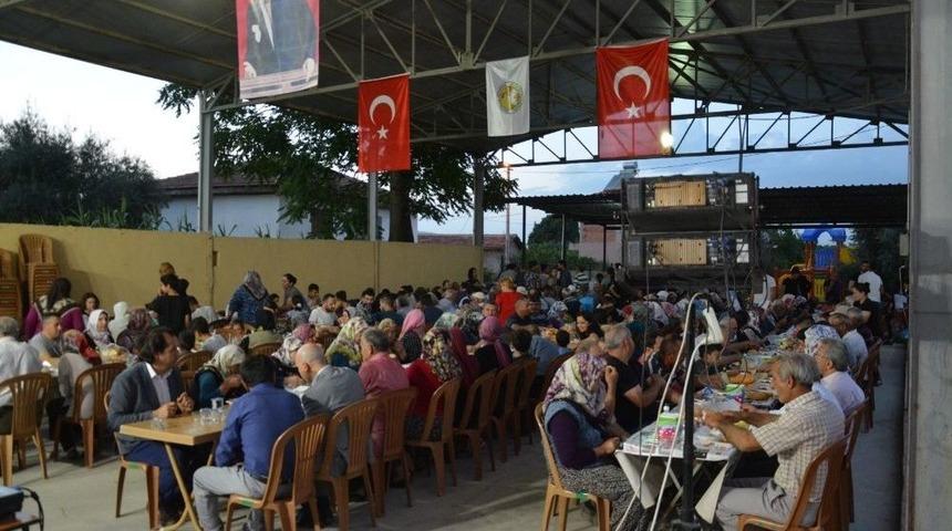 Sarayk&ouml;y Belediyesi, Antik Kentte İftar Yemeği Verdi