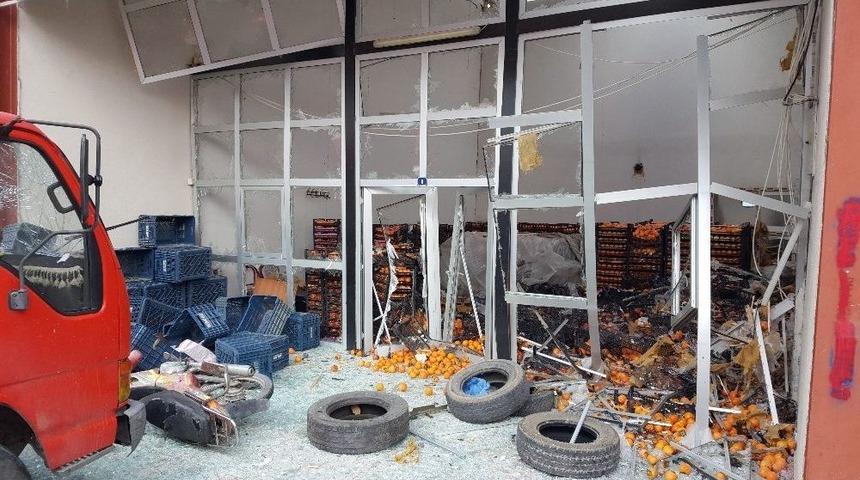 Patlayan Karpit Gazı, Ortalığı Savaş Alanına &Ccedil;evirdi