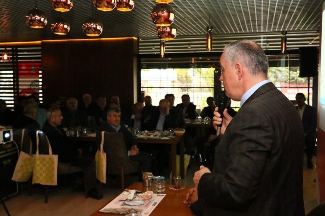 Başkan Remzi Aydın Esnafa Estam&rsquo;ı Anlattı