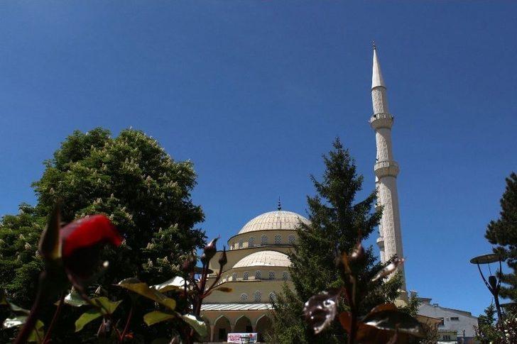 Ramazanın İlk Cuma Namazına Yoğun İlgi G1