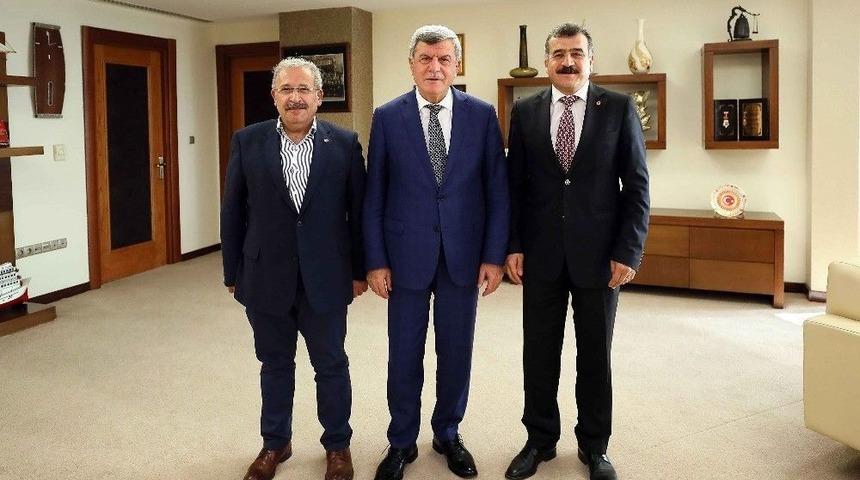 Başkan Karaosmanoğlu, Birleşik Metal-iş Sendikası İle Bir Araya Geldi