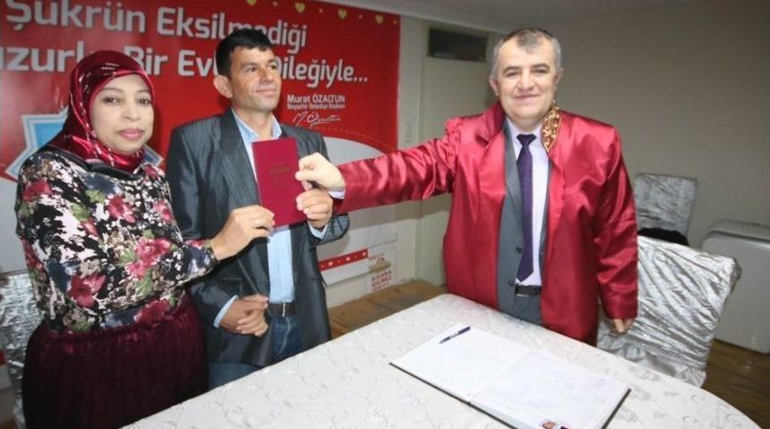 Dolandırıldığını İddia Eden Faslı Gelin İle T&uuml;rk Damat &Uuml;&ccedil; Ay Gecikmeli Evlendi