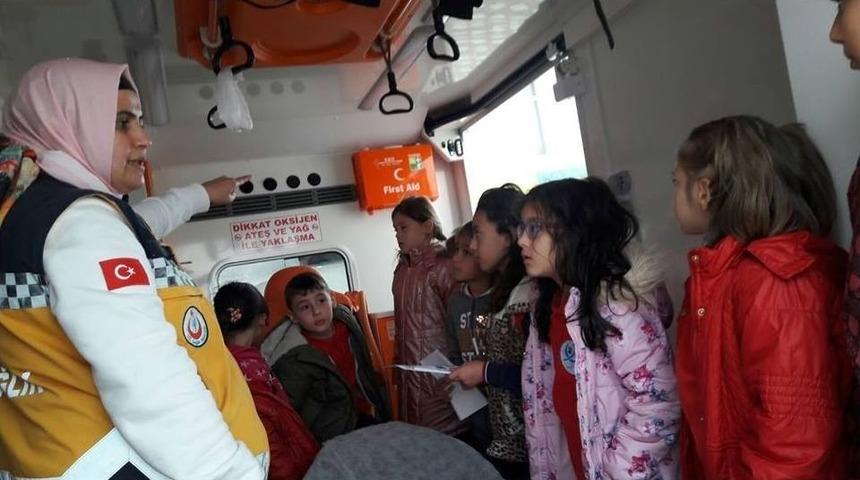 &rsquo;minik 112&rsquo; Projesi Kapsamında Minik &Ouml;ğrencilere Eğitim Verildi