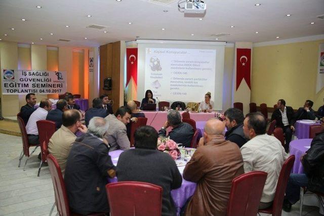 Melikgazi Belediyesi Çalışanlarına İş Sağlığı Ve İş Güvenliği Malzemesi