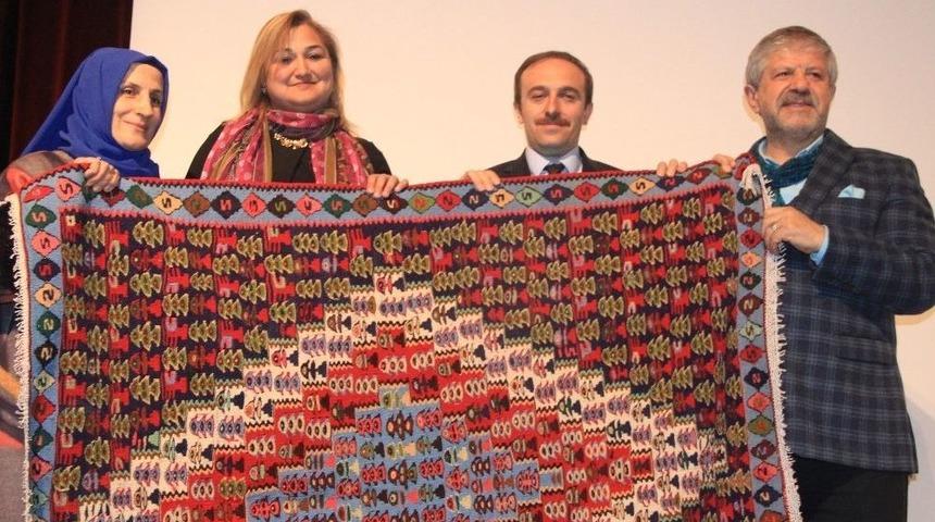 Prof. Dr. Maranki, Hakkari&rsquo;ne Konferans Verdi