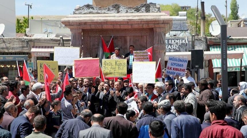 Ahlat&rsquo;ta "kud&uuml;s" Protestosu