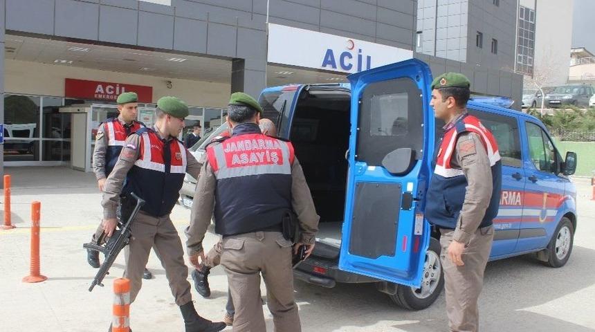 Hırsızlık Ş&uuml;phelisi Ka&ccedil;arken Yakalandı