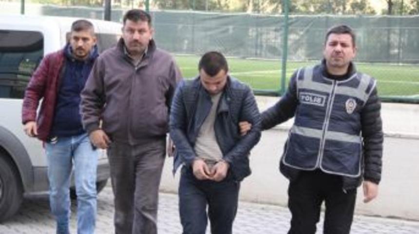 Gitar Hırsızlığına Gözaltı