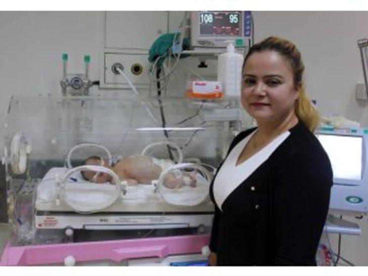 Yeni Doğan Kız Bebeği, 33. Saatinde Ameliyat Olup Sağlığına Kavuştu