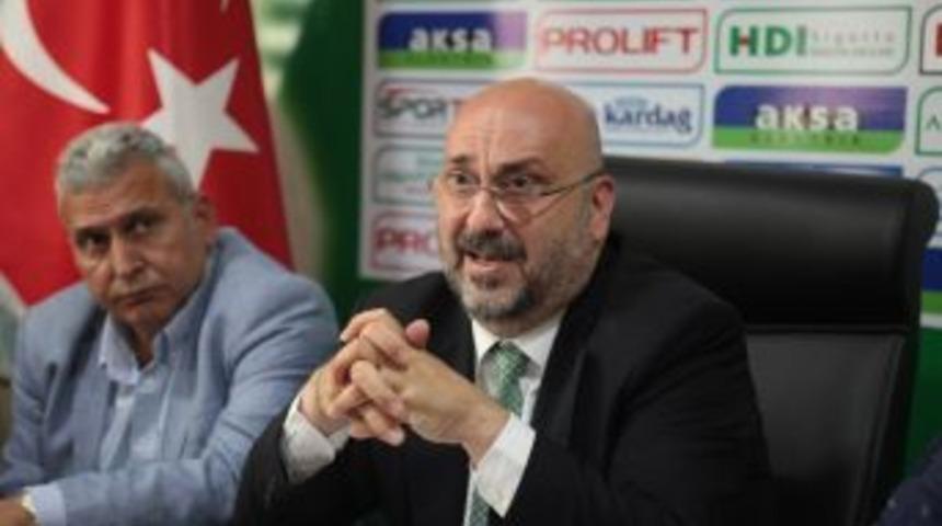 Mustafa Bozbağ: &ldquo;sen Markette Futbolcuyu Tokatlarsan Gider&rdquo;