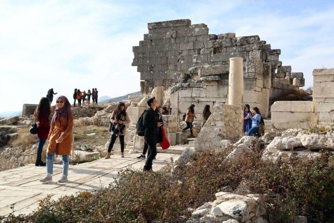 Sd&uuml;&rsquo;l&uuml; 900 Kaşif Batı Akdeniz&rsquo;i Keşfediyor