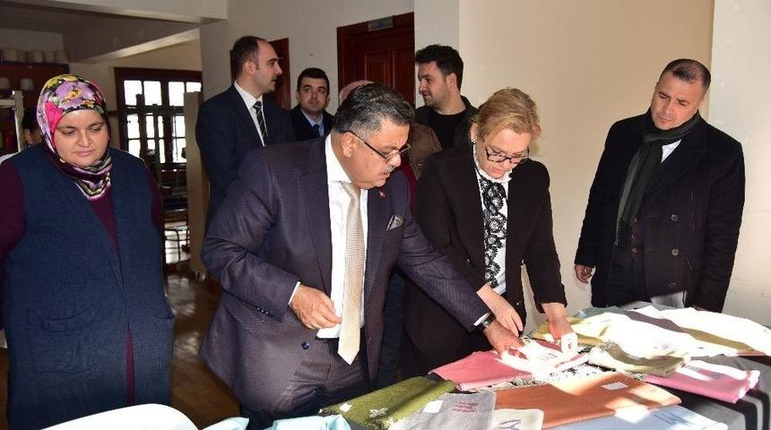 Başkan Yağcı, El Sanatları Merkezi’ni Ziyaret Etti
