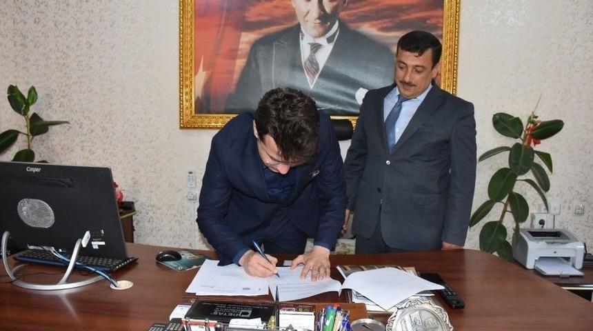 Nusaybin&rsquo;de &rsquo;kitap Kurtları Yarışıyor&rsquo; Projesi