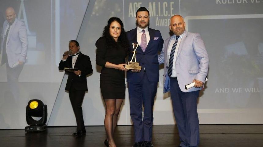 Uluslararası B&uuml;y&uuml;k&ccedil;ekmece Festivali &Ouml;d&uuml;le Doymuyor