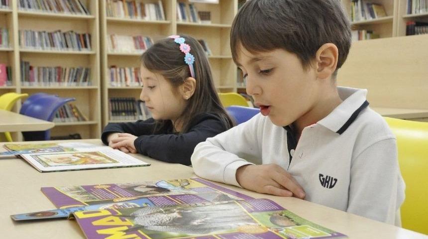 Gkv Anaokulu &Ouml;ğrencileri K&uuml;t&uuml;phaneye &Ccedil;ıkarma Yaptı