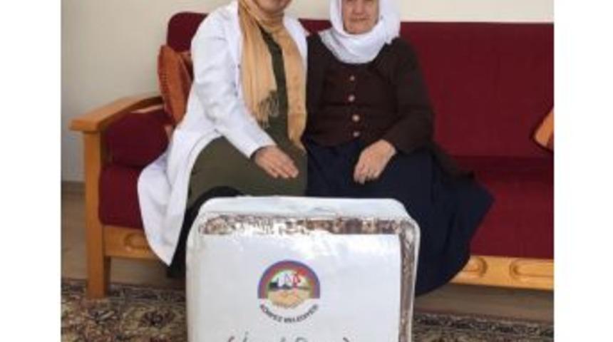 K&ouml;rfez Belediyesi Yaşlıları Unutmuyor