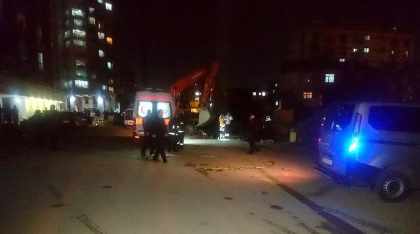 Pendik&rsquo;te İnşaat Demirlerinin Altında Kalan &Ccedil;ocuk Hayatını Kaybetti