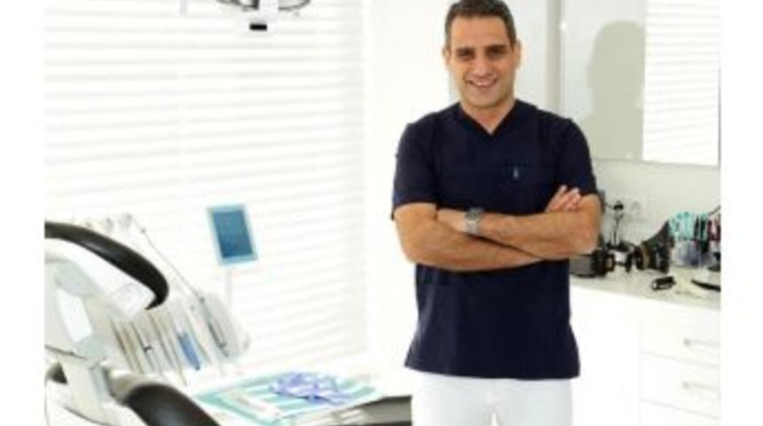 Protez Uzmanı İlker Arslan: "diş &Ccedil;ektirmeden &Ouml;nce Mutlaka Hekime Bilgi Verilmesi Gerek"