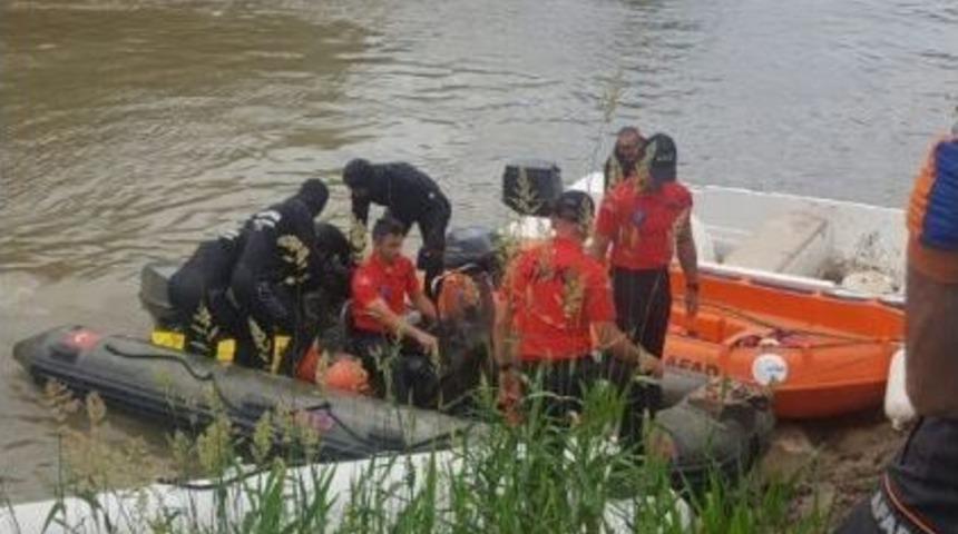 Balık Tutmak İ&ccedil;in Nehre D&uuml;ş&uuml;p Kaybolan Son Kişide Bulundu