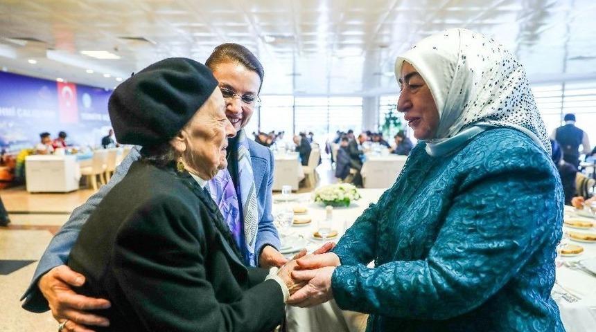Başbakan Yıldırım&rsquo;ın Eşi Semiha Yıldırım: "yaşlılar Toplumumuzun En B&uuml;y&uuml;k Değeri"