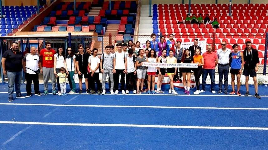 S&ouml;ke İl&ccedil;e Spor M&uuml;d&uuml;rl&uuml;ğ&uuml;&rsquo;nden, Turgut Kılı&ccedil;oğlu&rsquo;na Vefa